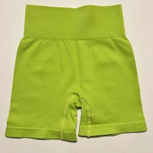 OQQ Neon Green Stretch Pull On Spandex Shorts Athletic Women’s Size Medi…
